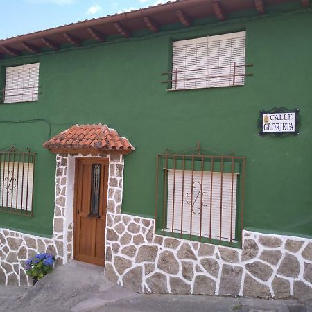 Los Callejones Аренас де Сан Педро Екстериор снимка
